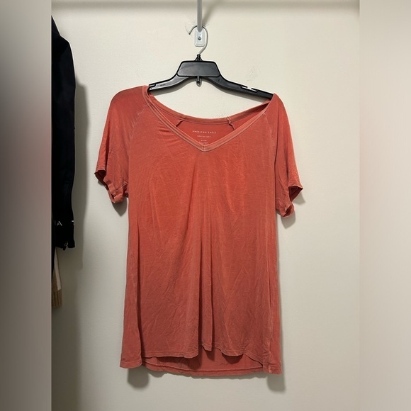 American Eagle Outfitters Tops - small peach american eagle soft and sexy v neck!